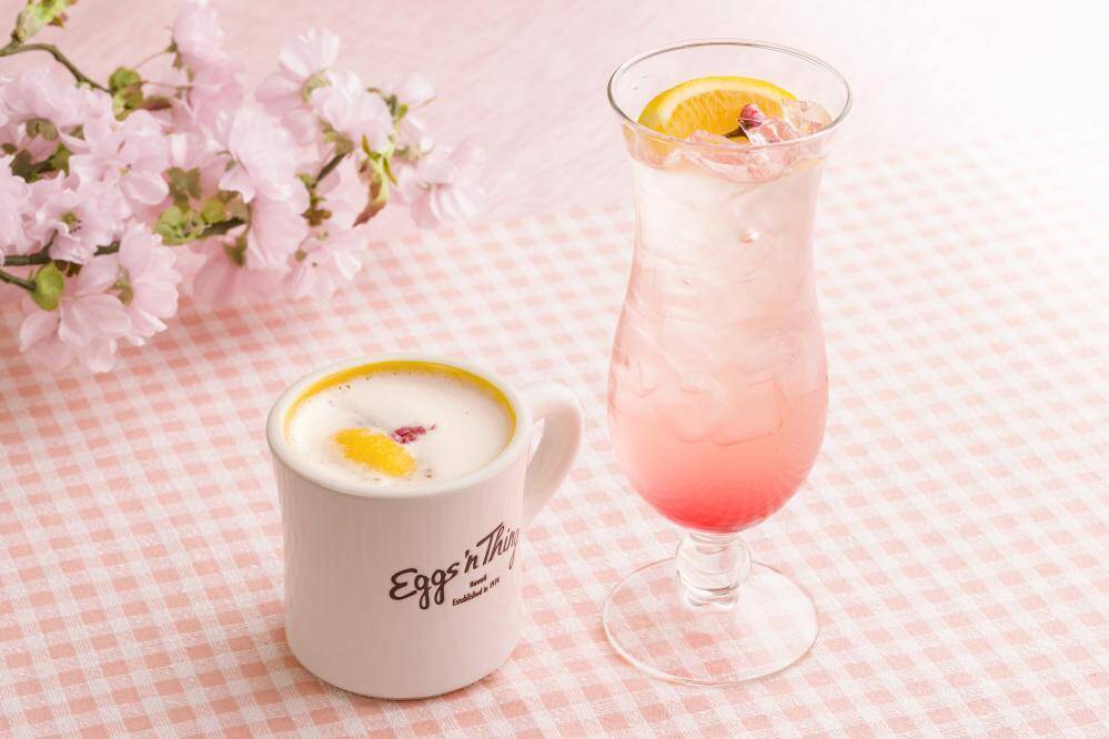 《3月27日はさくらの日》桜ドリンク勢ぞろい。カフェオレからレモネードまで、気分に合わせて春を満喫できるよ～♡