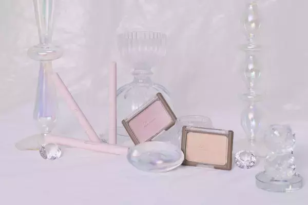 全部2000円以下。指原莉乃コスメ「リリミュウ」から大谷映美里プロデュースのハイライト＆アイライナーが新登場。