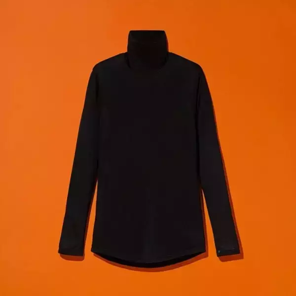 ファミマのアパレルブランド、今なら一部商品が半額。冬向け高機能ウェアなどがお得な「クリアランスセール」は28日まで。