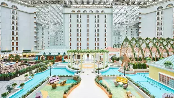 「「お部屋から最高の富士山」「孫も大喜び」...楽天トラベルアワードで高評価のホテルトップ10を紹介！《2026年最新版》」の画像