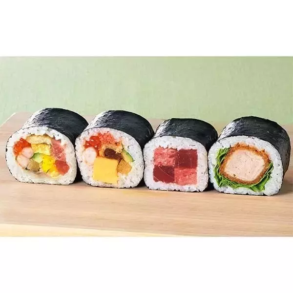 「超豪華ズワイガニから重さ1.7kgの特大まで...コスパ最強「イオンの恵方巻き」が今年もスゴイ《予約は1月25日まで》」の画像