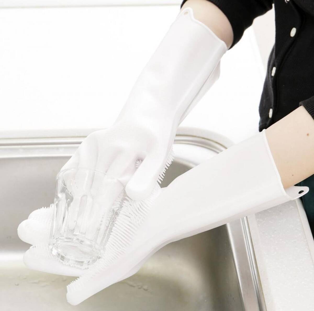 ガシガシ洗えるのに手が荒れない 3coinsの シリコン手袋 が優秀 22年1月24日 エキサイトニュース