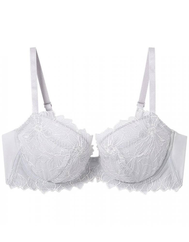 ワコールのクリアランスSALE、衝撃の最大77％オフ。人気のブラやパジャマなどセール価格で大放出！《25日まで》