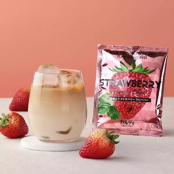 「やっぱりカルディはすごい♡おうちカフェが一気に格上げする本格「いちごドリンク」3選」の画像