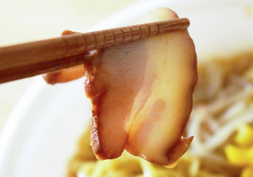 コンビニ「味噌ラーメン」食べ比べ！セブン・ローソン・ファミマ3社で具材や味わいに違いがあるか徹底検証。