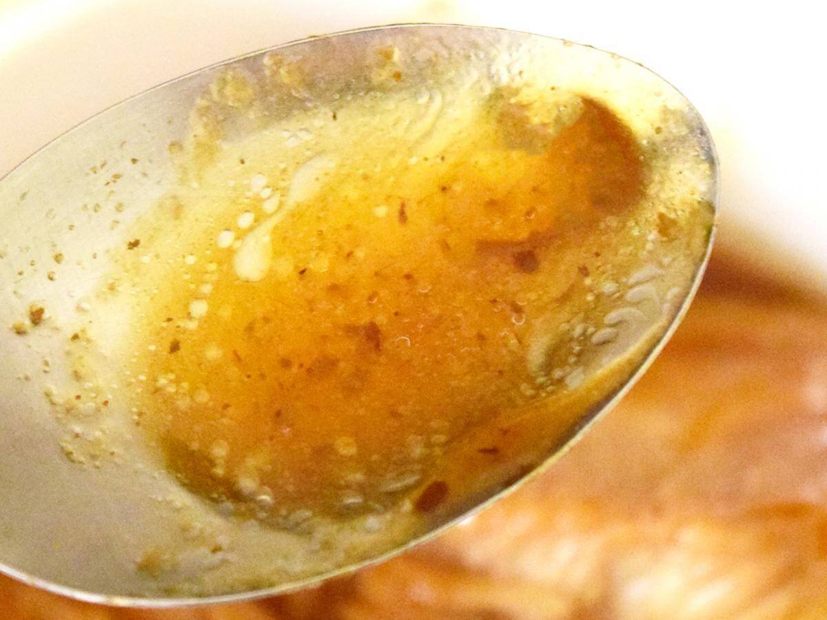 セブン・ローソン・ファミマの「角煮」を食べ比べ！味の違いやお肉のやわらかさを比較してみた。