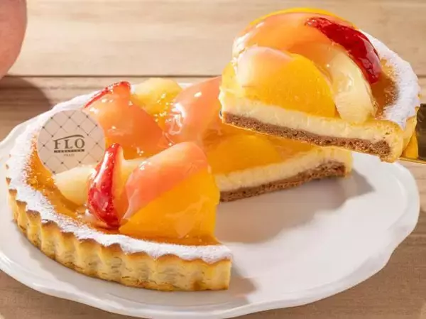 「6月の「FLOの日」は桃を贅沢に使ったタルト3種♡フロプレステージュのスイーツをお得にゲットするなら5・6・7のつく日に注目。」の画像