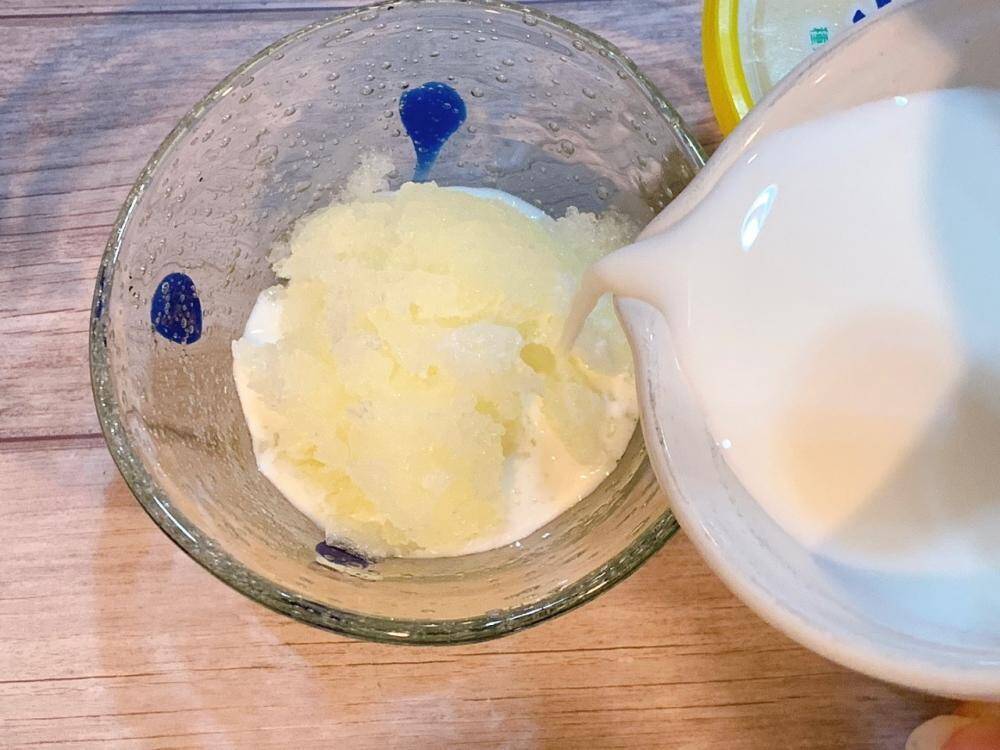 「栃木のレモン牛乳」っぽくなる～！サクレ×牛乳の組み合わせ考えた人天才では？