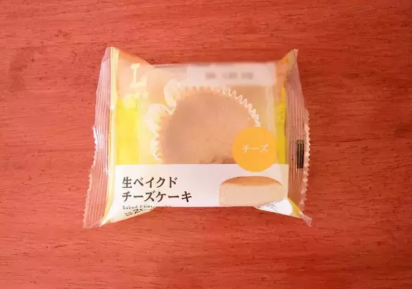 「コンビニ「チーズケーキ」食べ比べ！セブン・ローソン・ファミマで味わいの方向性に違いを発見《実食レポ》」の画像