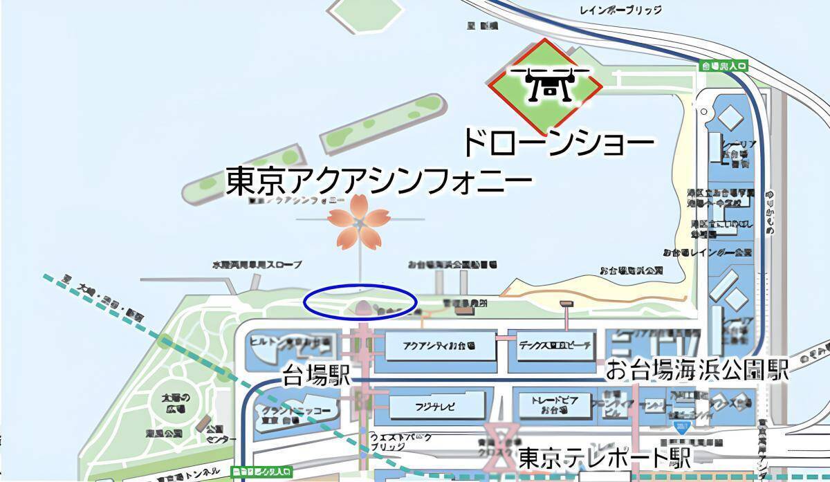 【観覧無料】お台場で噴水×800機のドローンショーが楽しめる！「東京アクアシンフォニー」とコラボした特別演出《8月29日・30日》