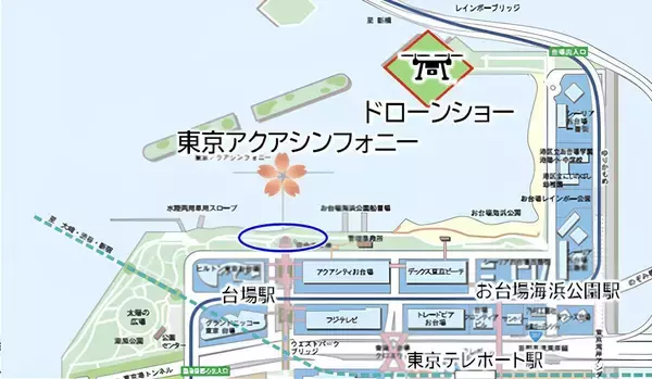「【観覧無料】お台場で噴水×800機のドローンショーが楽しめる！「東京アクアシンフォニー」とコラボした特別演出《8月29日・30日》」の画像
