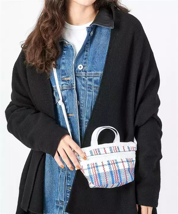 「1万円以下で大人女子の本命バッグ探し。編集部が推す、レスポートサックのショルダーバッグ4選。」の画像