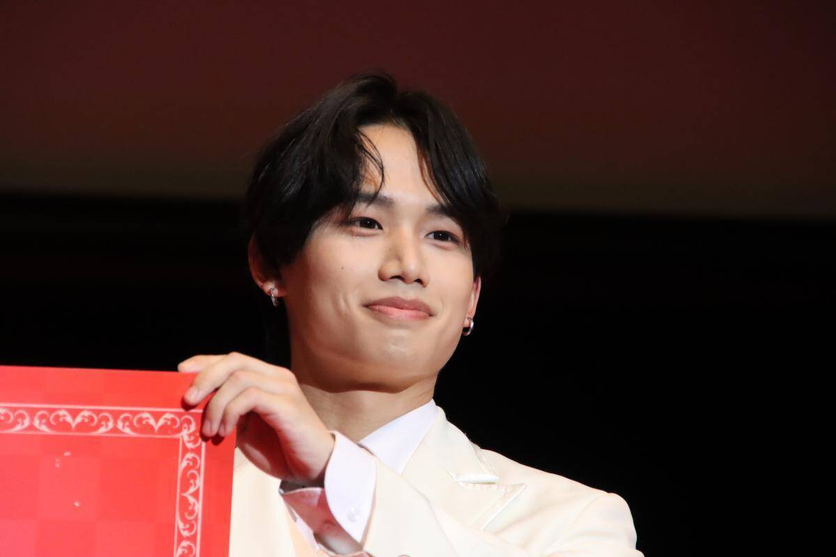 【写真100枚超】日本一の男子大学生がタキシード姿を披露「CAMPUS BOYS 2026」フォトレポート