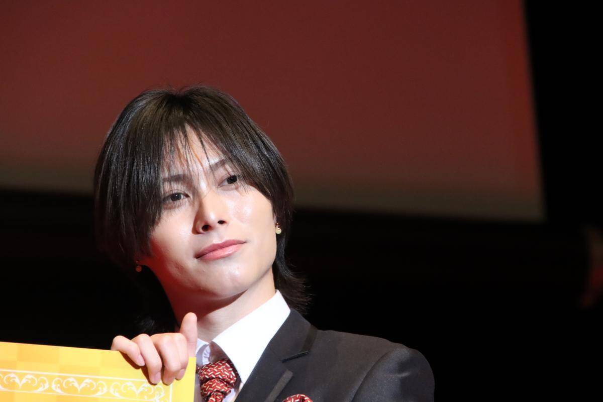 【写真100枚超】日本一の男子大学生がタキシード姿を披露「CAMPUS BOYS 2026」フォトレポート