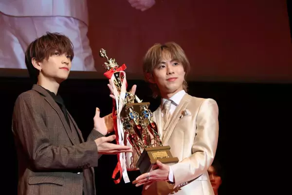 「【写真100枚超】日本一の男子大学生がタキシード姿を披露「CAMPUS BOYS 2026」フォトレポート」の画像