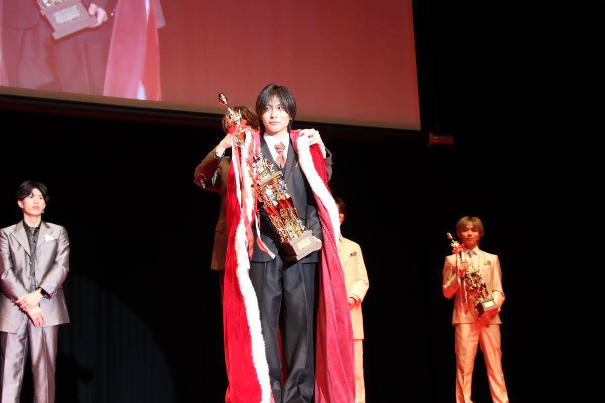 【写真100枚超】日本一の男子大学生がタキシード姿を披露「CAMPUS BOYS 2026」フォトレポート
