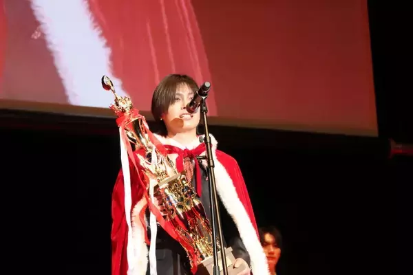 「【写真100枚超】日本一の男子大学生がタキシード姿を披露「CAMPUS BOYS 2026」フォトレポート」の画像