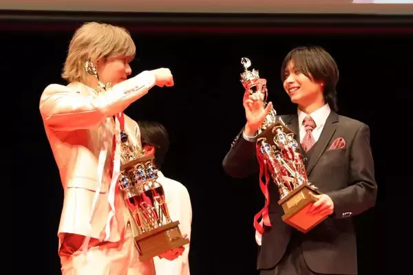 「【写真100枚超】日本一の男子大学生がタキシード姿を披露「CAMPUS BOYS 2026」フォトレポート」の画像