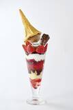 「【ジョナサン】ハーゲンダッツアイス3個使用の贅沢パフェは期間限定！"背徳パンケーキ"も美味しそう♡」の画像2