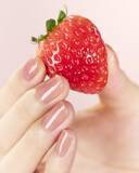 「《セブンで買えるコスメ》「パラドゥ」から春の新作ネイルが登場！"もぎたてのフルーツ"みたいな色味が可愛い♡」の画像3