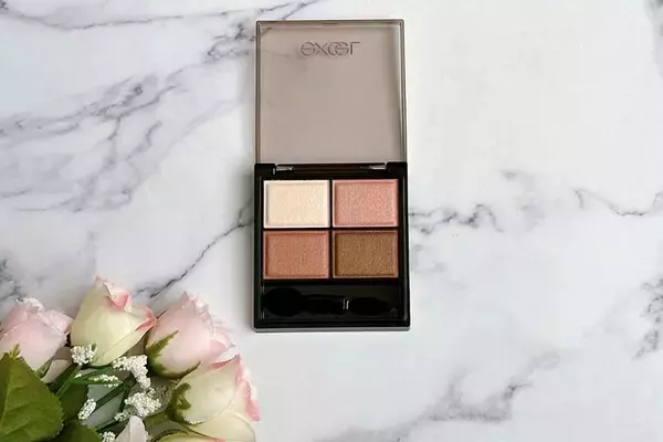 「エクセルの名品「スキニーリッチシャドウ」が進化！絶妙ブラウンで推し色が見つかる《全色スウォッチ》」の画像