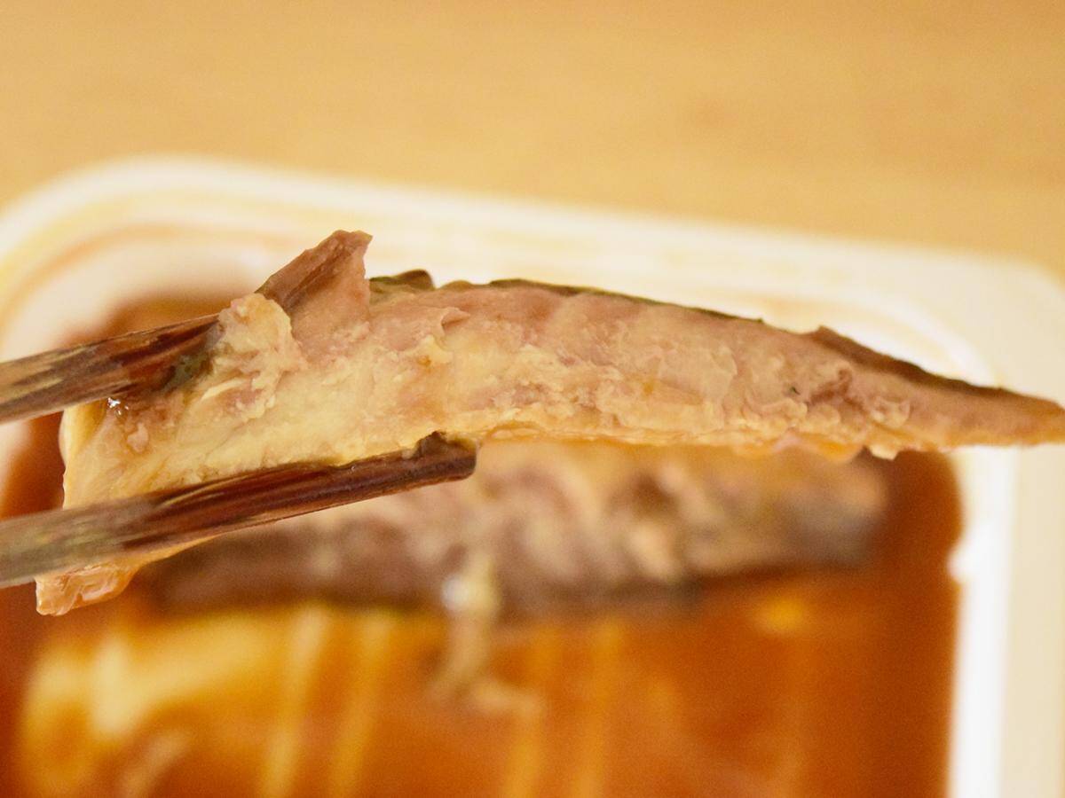 コンビニ「さばの味噌煮」食べ比べ！ローソン・ファミマ・セブンの味の違いを検証してみた《実食レポ》
