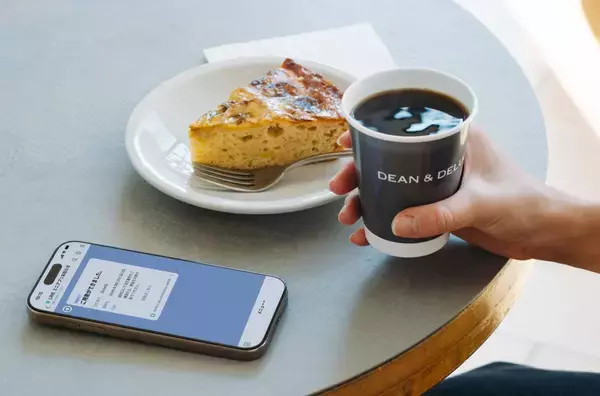 「3月31日まで無料で「あまおうストロベリージュース」をサイズアップ！DEAN & DELUCAで便利なモバイルオーダーがスタート。」の画像