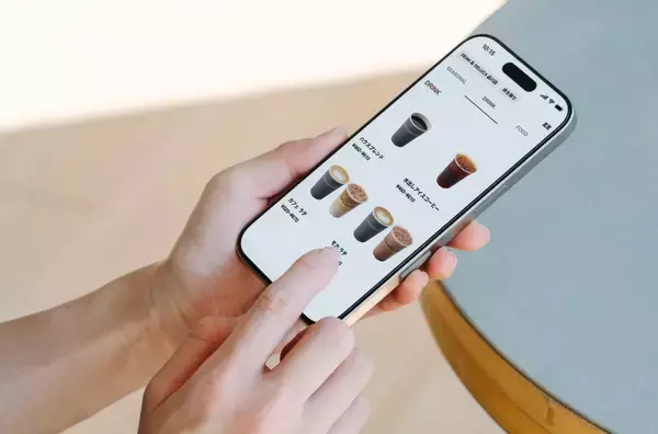 「3月31日まで無料で「あまおうストロベリージュース」をサイズアップ！DEAN & DELUCAで便利なモバイルオーダーがスタート。」の画像