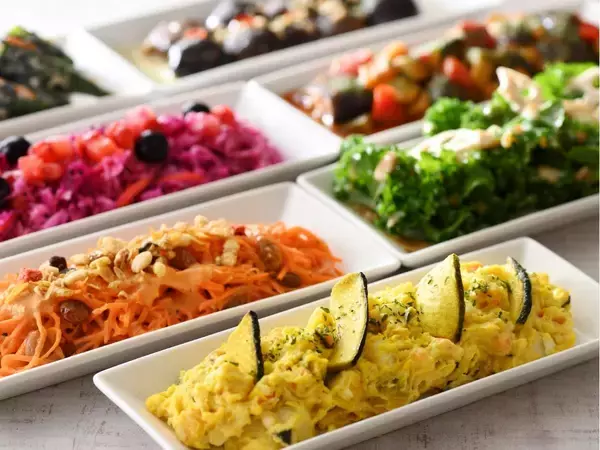 「ニラックスブッフェの食べ放題が平日"時間無制限"に！ランチもディナーも対象《5月14日から29日まで》」の画像