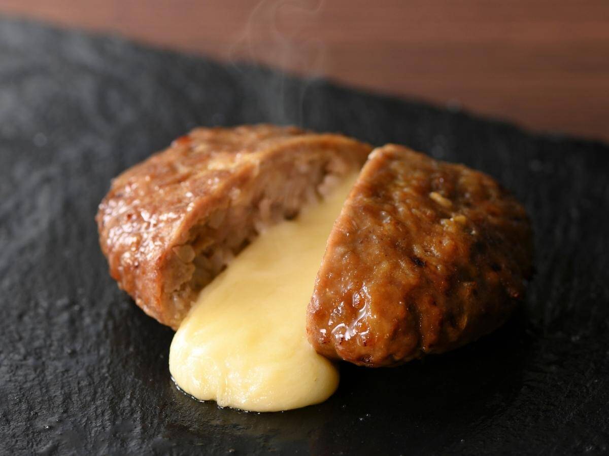 ニラックスブッフェの食べ放題が平日"時間無制限"に！ランチもディナーも対象《5月14日から29日まで》