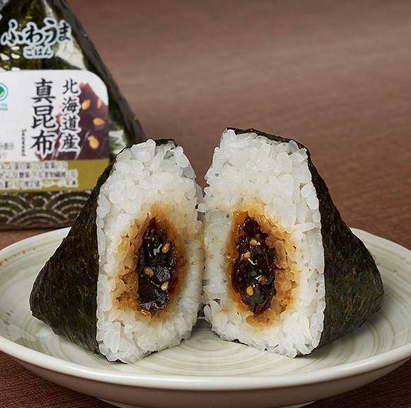 《2026年最新版》セブン・ローソン・ファミマのおにぎり、いちばん安いのはどこ？コンビニ3社で比較してみた。