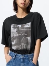 東宝×ユニクロが夢のタッグ。「帝劇」ファン歓喜のチャリティTシャツ、4月17日に発売。