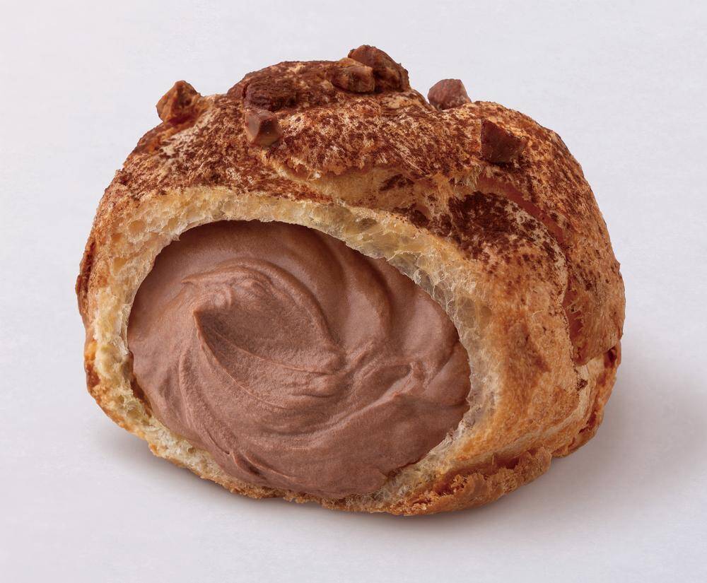 【ビアードパパ】「生チョコシュー」が2月限定で復活中！香ばしいアーモンドと濃厚ショコラが相性抜群♡