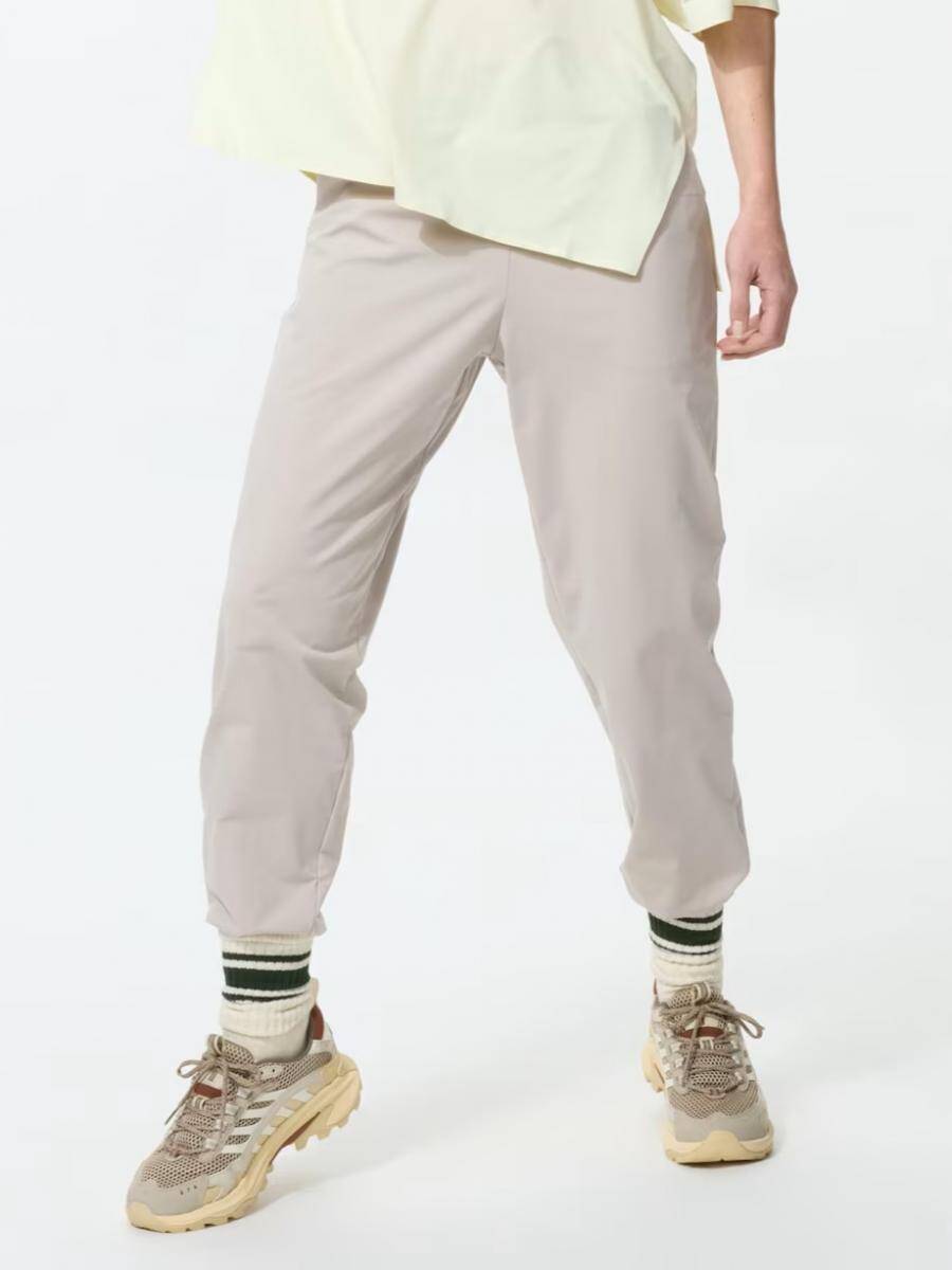 【ユニクロ最新チラシ】ゴールデンウィークを爽やかに乗り切る初夏アイテムがお得！上質リネンアイテムやブラトップなどが値下げ中《4月23日まで》