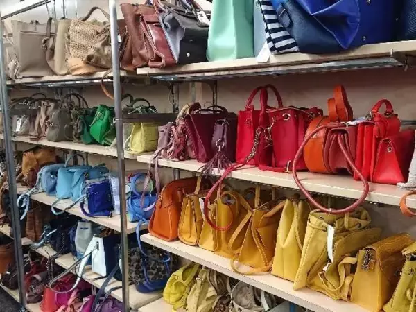 「マナマナが最大85％オフの大規模セール開催！人気ブランドやハイブランドのアイテムをお得にゲットするチャンス《4月24日・25日》」の画像