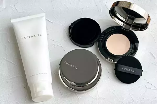 【ルナソル】簡単なのに"透明感のある肌"に仕上がる新作ファンデが優秀すぎた。メイクの土台を見直すチャンスかも《編集部レポ》