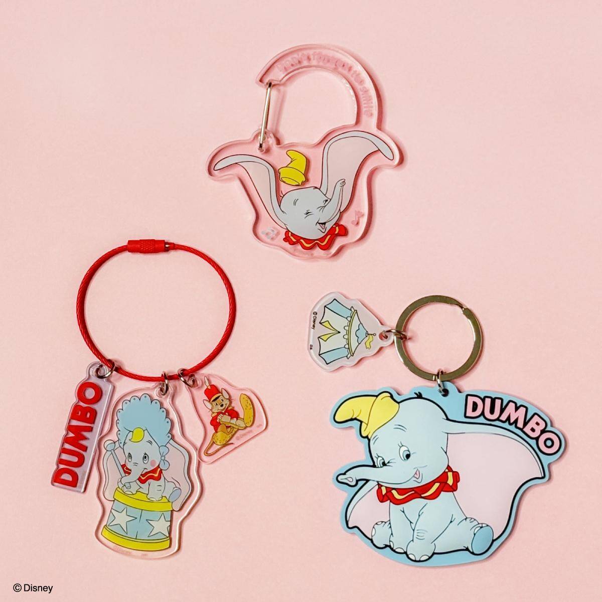 キャンドゥに「ダンボ」のグッズ登場中♡クリアステッカーやポーチ、巾着セットなど日常使いしやすいアイテムが勢ぞろい。