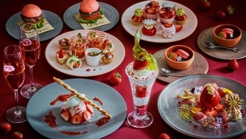 選べるメインのデザート！コース仕立てのアフタヌーンティー