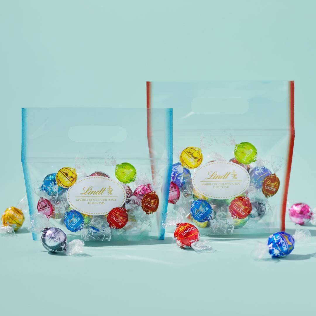 【リンツ】チョコ詰め放題がパワーアップ！ 6色から選べるポーチが登場。《5月31日まで》