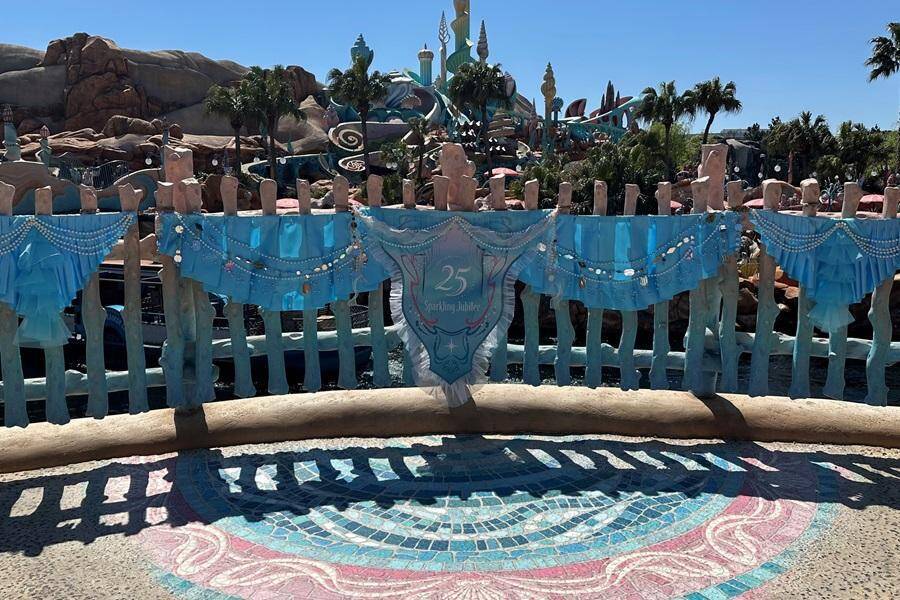 東京ディズニーシー25周年は"ジュビリーブルー"のきらめきに染まる♡ショーや映える空間に大興奮！見どころを予習《編集部レポ》