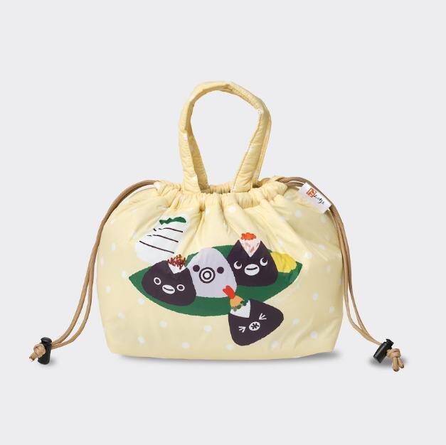 Suicaのペンギン巾着トートがかわいすぎる♡「おむすび処ほんのり屋」のグッズ付きおむすびセットは数量限定。