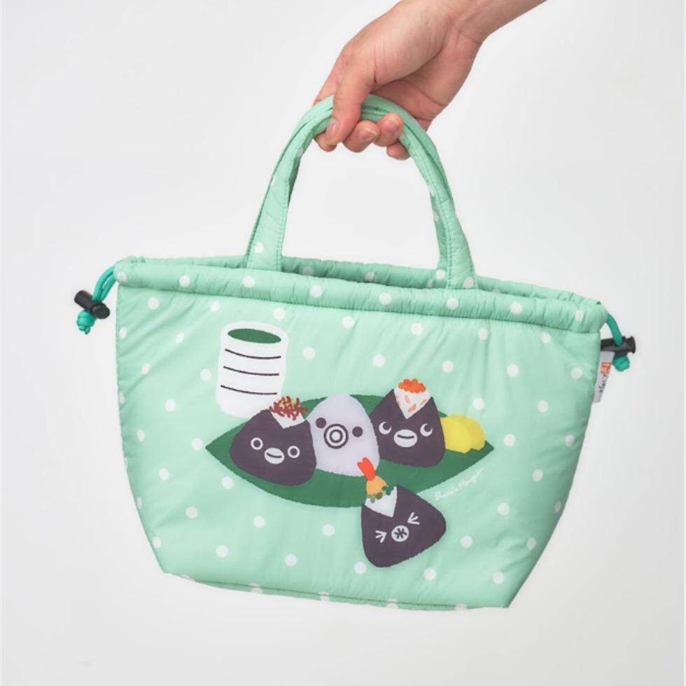 Suicaのペンギン巾着トートがかわいすぎる♡「おむすび処ほんのり屋」のグッズ付きおむすびセットは数量限定。