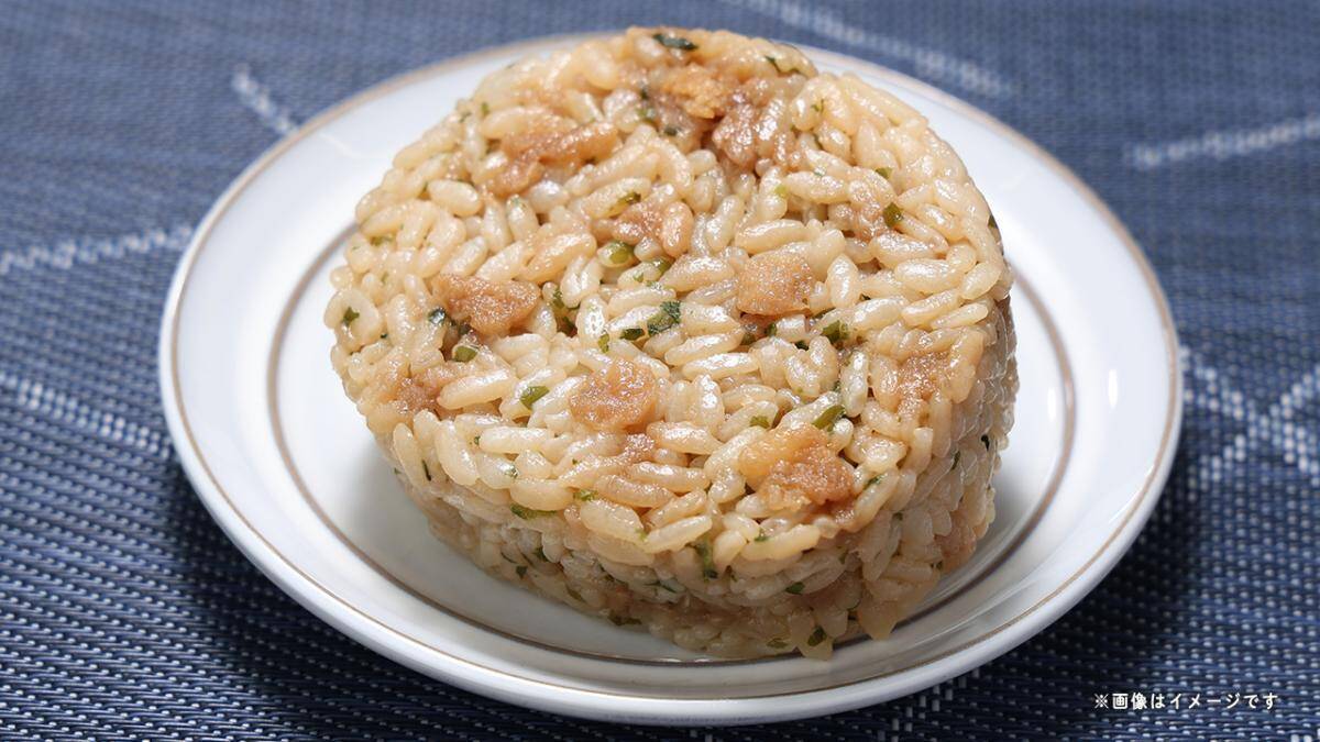 【ローソンストア100】8月の新商品は「悪魔のおにぎり」に「ミニ海苔弁当」、スイーツまで！新作全種紹介するよ～。
