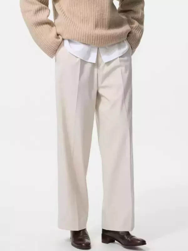 「【ユニクロ最新チラシ】定番人気のスウェット・ワイドパンツ・ジーンズなどが特価！春の準備をオトクに始めるチャンス。」の画像