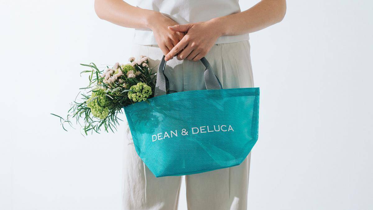 【DEAN & DELUCA】限定色「ターコイズ」のメッシュトートが数量限定で6月16日から登場。夏空みたいな爽やかなカラーが良き♡