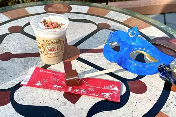 【2026年最新版】冬ディズニーで何度でも飲みたい！推しホットドリンク4つ《編集部レポ》