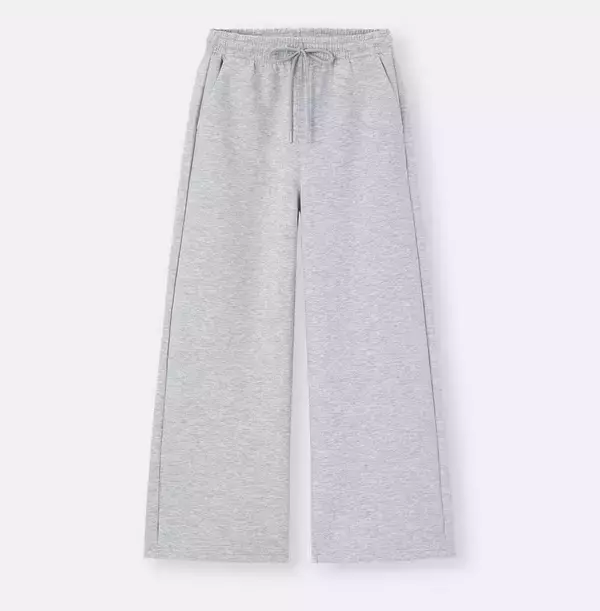 「【GU】今なら全部1990円で買えちゃう！休日のカジュアルコーデに大活躍するアイテム3選」の画像