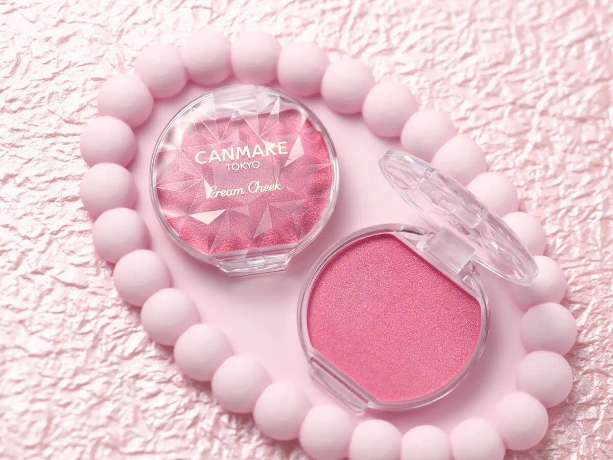 キャンメイクの夏にぴったりネイル＆イチゴカラーのチーク・アイシャドウがかわいすぎ♡限定カラーの再販売も必見！