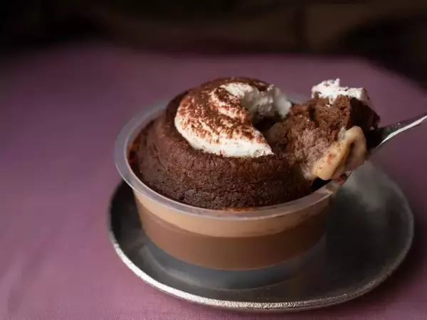 「自分だけの運命の一粒を見つけるバレンタイン♡成城石井の推しチョコフェア開催中。」の画像