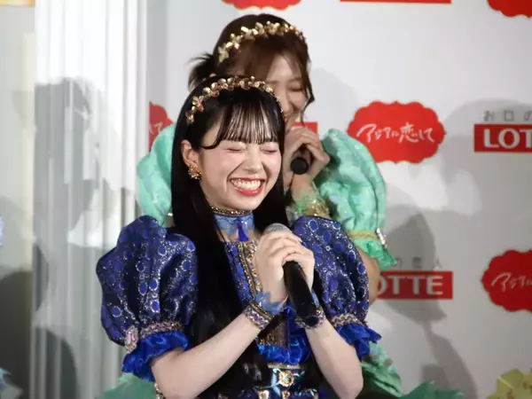 「【写真たっぷり】大バズ中のアイドル「CUTIE STREET」が食レポ対決！ロッテの新アイス「アジアに恋して」発表会をレポート。」の画像